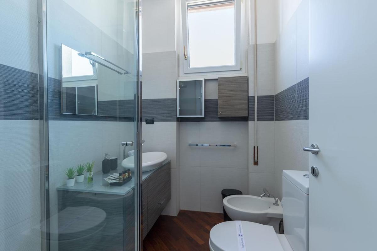 Ale Apartment Castello Imperatore -Parking Disponibile- Прато Екстериор снимка