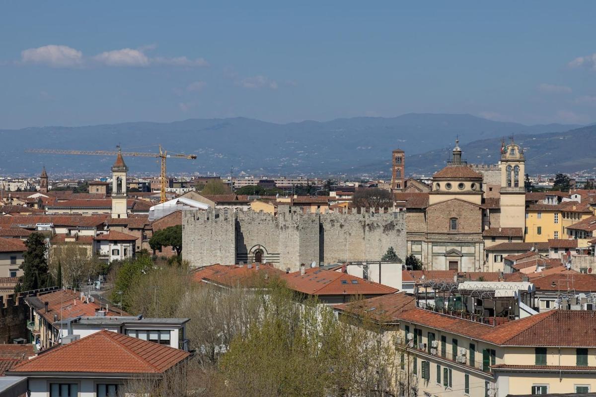 Ale Apartment Castello Imperatore -Parking Disponibile- Прато Екстериор снимка